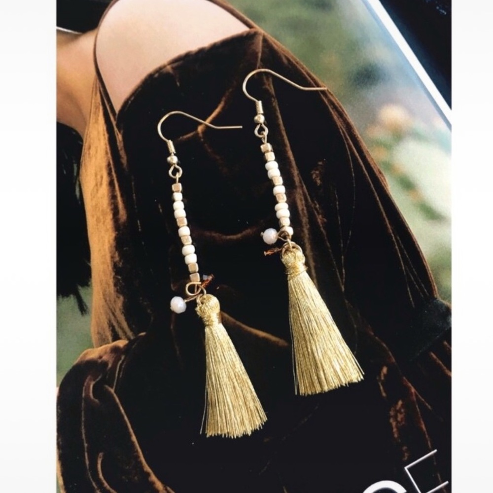 Beautiful gold tassel earrings